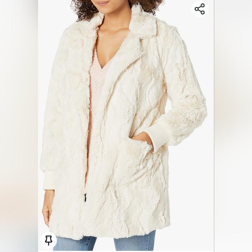 BB Dakota Swirl Next Door Faux Fur Coat